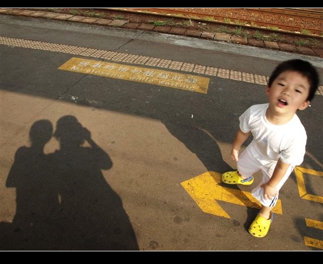 【孩子的】搭火車來去嘉義 【孩子的】搭火車來去嘉義