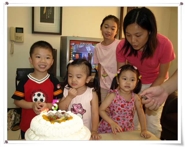 【孩子的】邦邦生日快樂 【孩子的】邦邦生日快樂