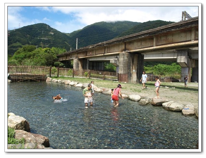 【好玩的】東岳湧泉 【好玩的】東岳湧泉