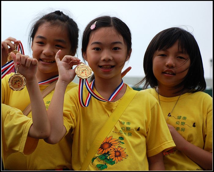 【孩子的】小德馨校慶,面具有創意 【孩子的】小德馨校慶,面具有創意