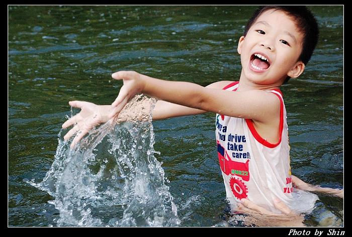 【好玩的】蘭雨節~武荖坑戲水(文已補) 【好玩的】蘭雨節~武荖坑戲水(文已補)